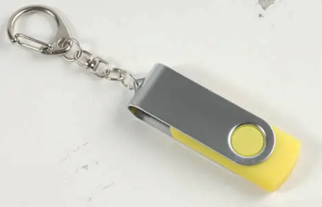 16GB rotating USB stick in rubberized ABS