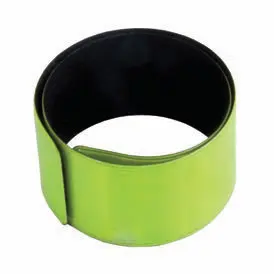 Reflective “clip clap” bracelet in polyester and PVC