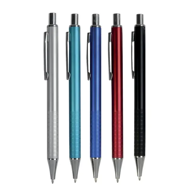 Plastic click pen